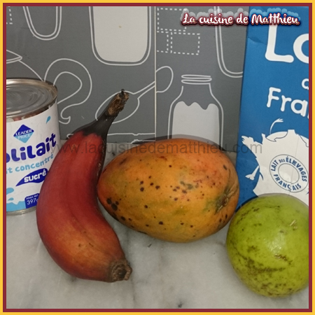 photo 1 : Smoothie  la banane rose mangue et goyave